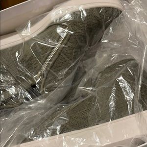 Brand new I've never used them.